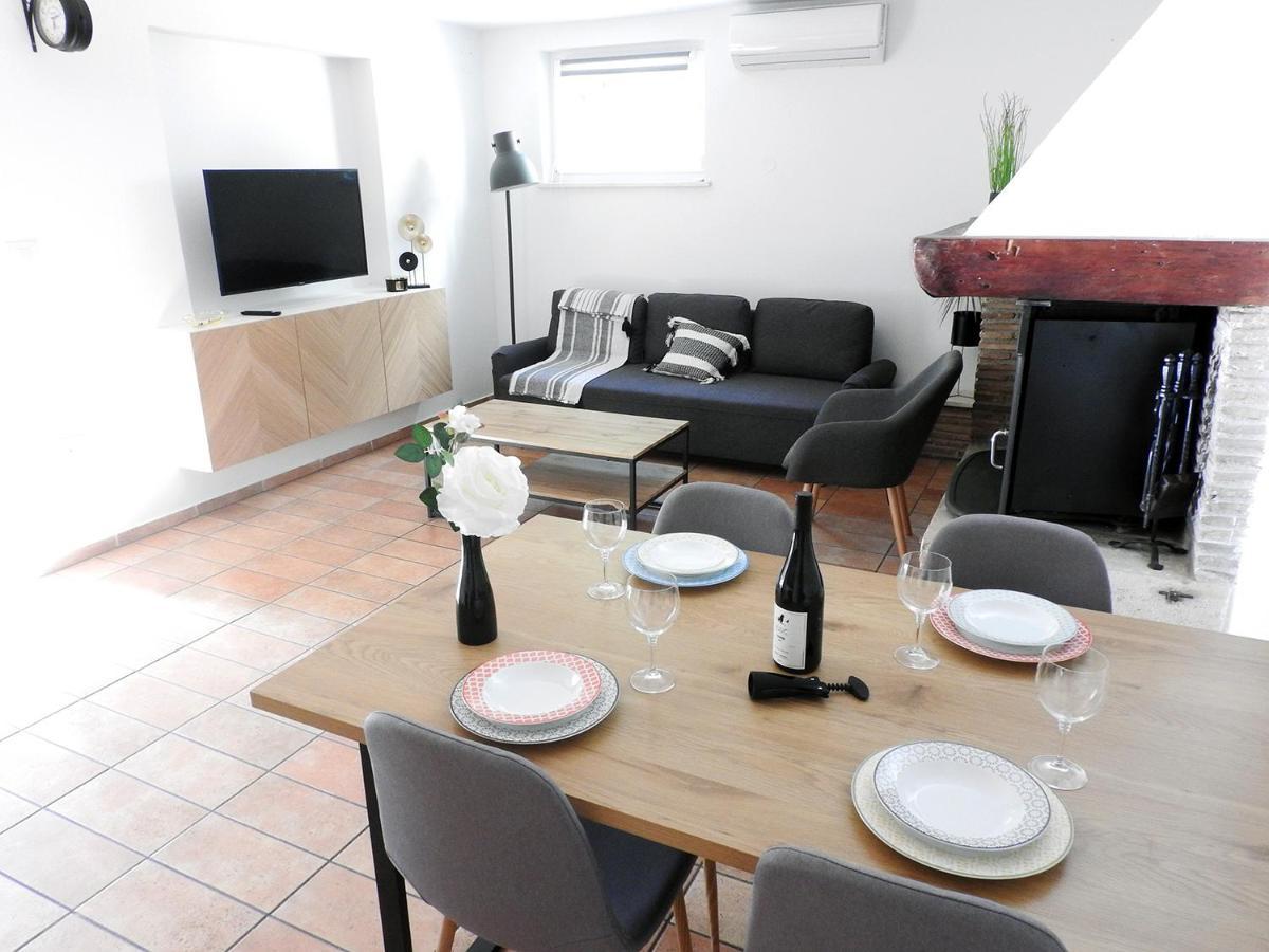 Lu, Stinjan - Apartman Pula